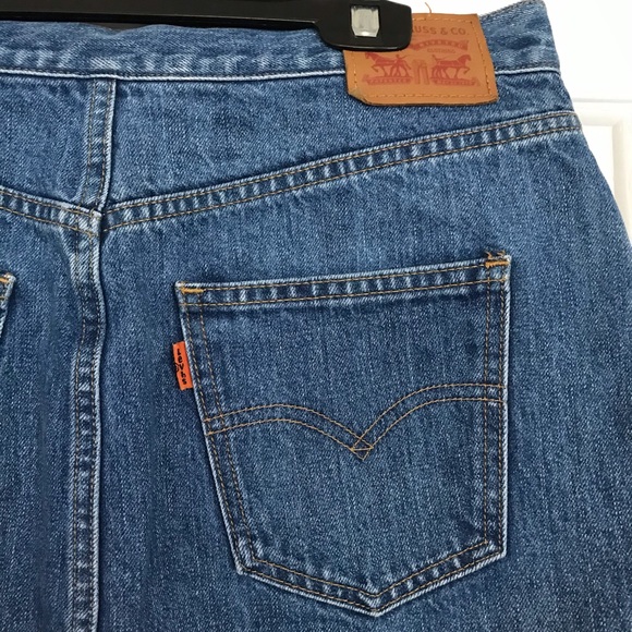 Vintage Levi’s zipup jean skirt - Picture 4 of 4